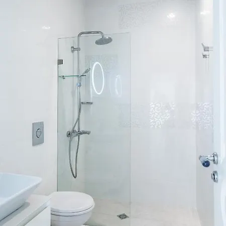 Apartamento Vitosha Str 2bd White & Blue By Flat Mаnager *